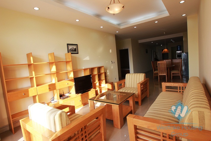 Luxury services apartment with lake view for rent in Kim Ma, Ba Dinh, Hanoi